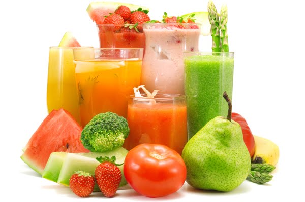 Smothiies de verano con sus ingredientes